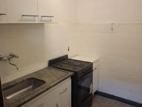 Depto Tipo Casa en Venta 54 años
