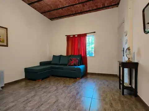 Dean Funes 700