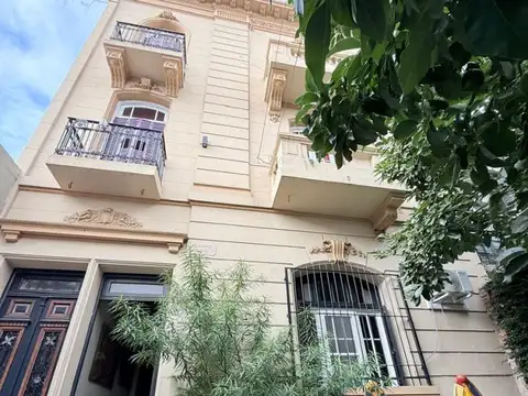 Depto Tipo Casa en Alquiler de 4 ambientes