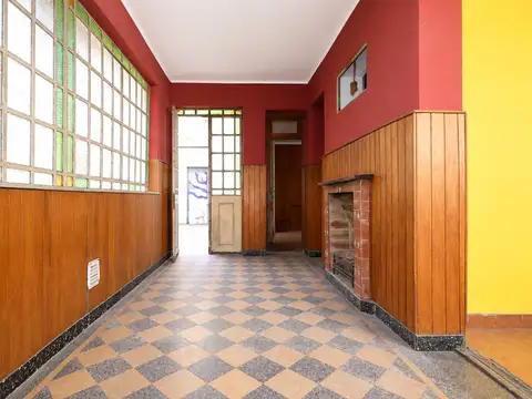 Casa 5 ambientes con 3 baños