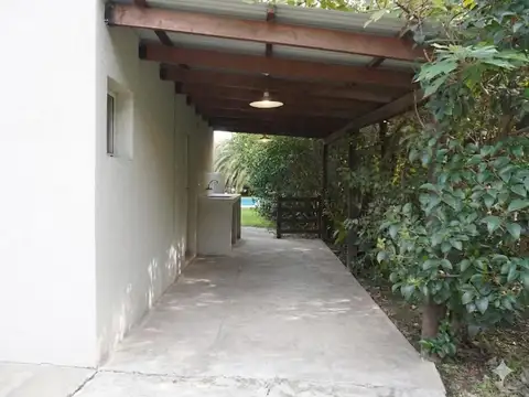 Casa en Alquiler en El Lucero, USD 1.200