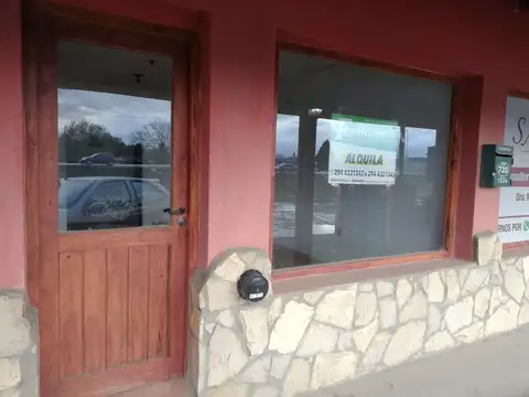 Local en Alquiler en Dina Huapi, $ 500.000