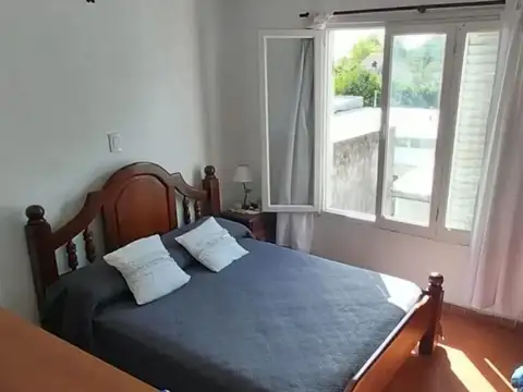 ORTUNIDAD RENTA O VIVIENDA MULTIFAMILIAR  Venta en blocl local+3 viviendas