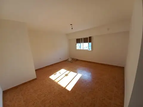 Mendoza 5500, Piso 8