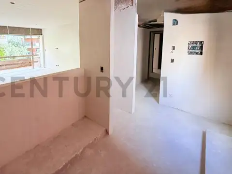 Avenida La Plata 300, Piso 2