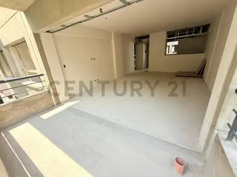 TRES AMBIENTES EN VENTA CABALLITO SUR -OPCIONAL COCHERA