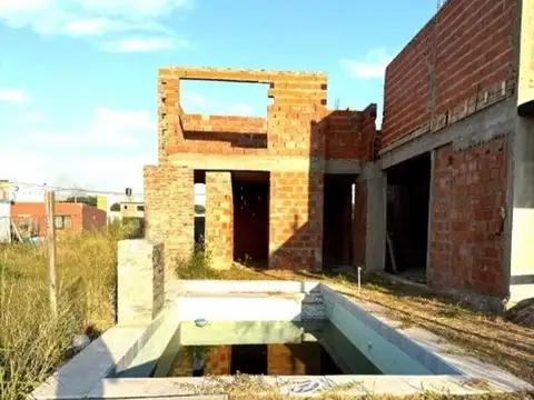 Casa Monoambiente con 2 baños