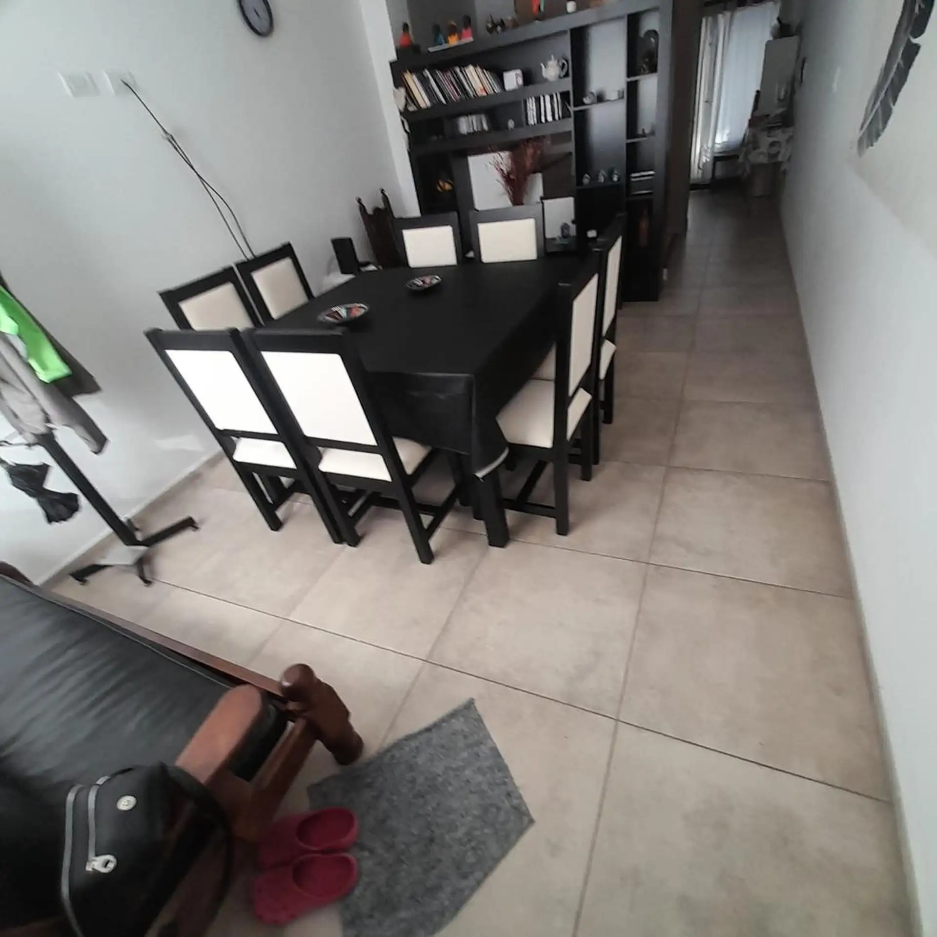 Dúplex 3 amb al frente, 2 dorm y 2 baños — Av. Dorrego, a 3 cuadras del Cerro