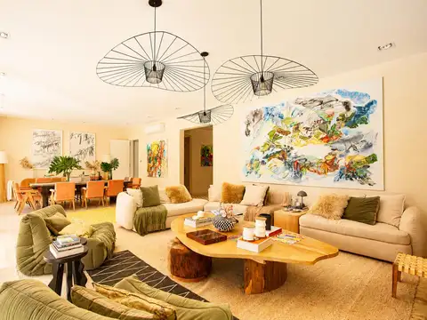 Casa en Venta en Pilar, USD 1.350.000