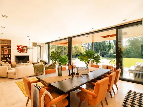 Casa en Venta de 4 dormitorios