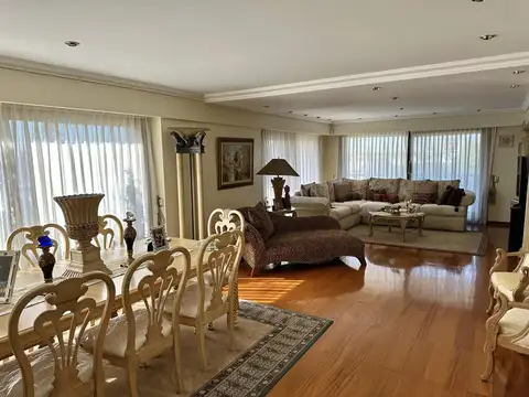 Departamento en Venta con 2 cocheras