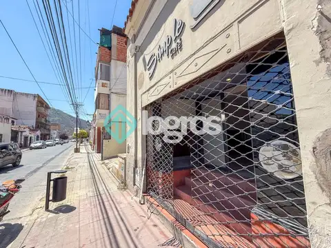 Alvarado 200