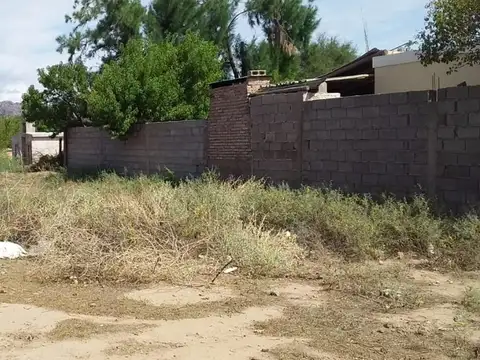 Terreno en Venta en Villa Castelli, USD 5.500