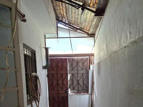 Depto Tipo Casa en Venta con 1 cocheras