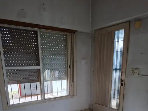 Depto Tipo Casa en Venta de 2 ambientes