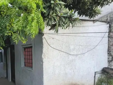 Venta de lote al frente José León Suarez