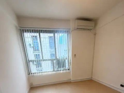 Oficina en Alquiler en San Nicolás, $ 360.000