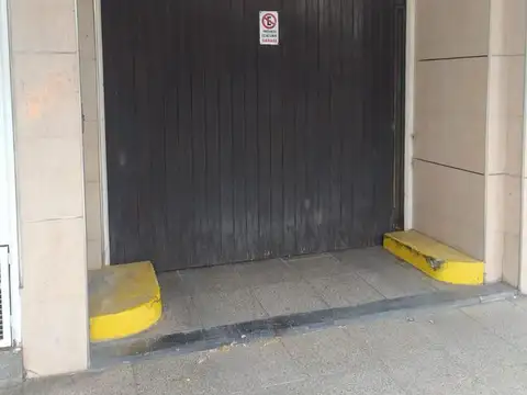 Cochera en Venta zona centrica 