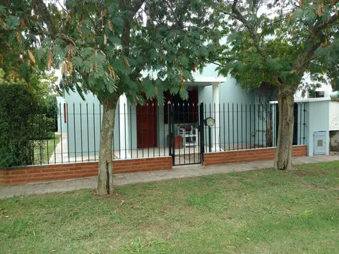 Casa en venta en Antonio Carboni