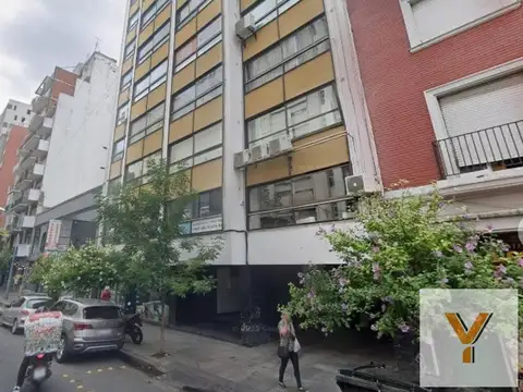 Corrientes e/ Rivadavia y Belgrano