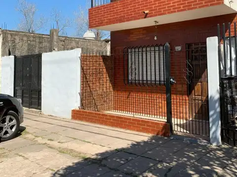 Departamento en venta - 1 Dormitorio 1 Baño - 200Mts2 - Merlo