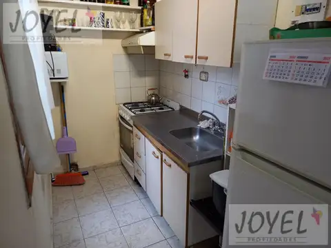 Depto Tipo Casa 2 ambientes con 1 baño