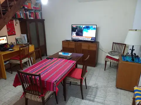 Depto Tipo Casa en Venta de 2 ambientes