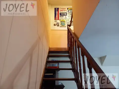 Hermoso dpto tipo casa lateral por pasillo