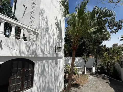Casa en Alquiler de 4 dormitorios