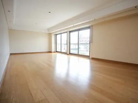 Departamento 5 ambientes con 4 baños