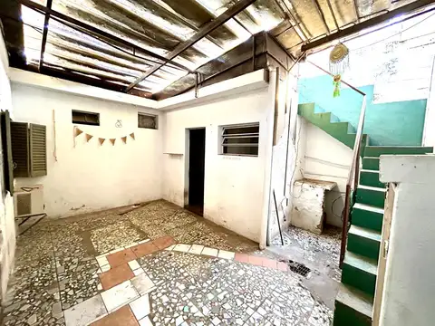 Casa 4 ambientes con 1 baño