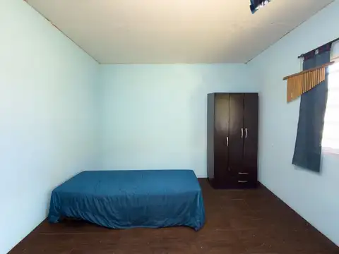 Casa 3 ambientes con 1 baño
