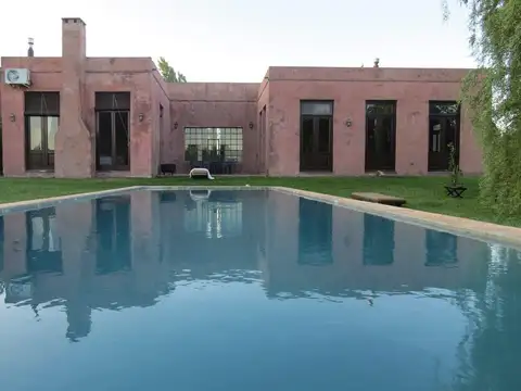 Barrio cerrado El Malacate