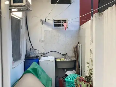 Depto Tipo Casa en Venta en Quilmes, USD 48.000