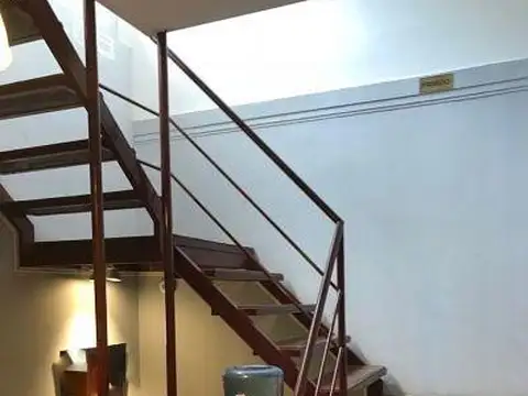 Depto Tipo Casa 6 ambientes con 3 baños