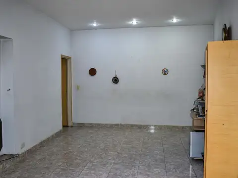 Depto Tipo Casa en Venta en Parque Patricios, USD 83.000