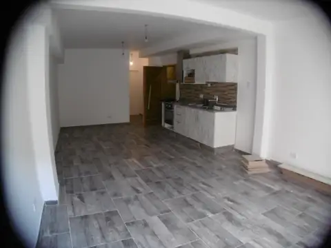 Depto Tipo Casa en Venta en Boedo, USD 160.000