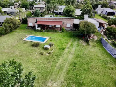 Casa de 2 dormitorios en Funes