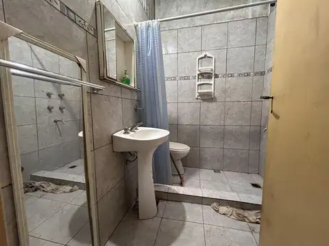 Casa en Alquiler con 1 cochera