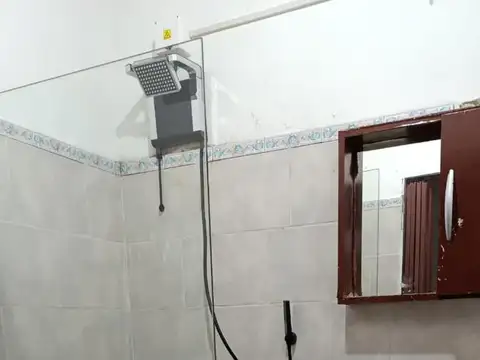 Depto Tipo Casa en Alquiler en Jose Leon Suarez, $ 320.000