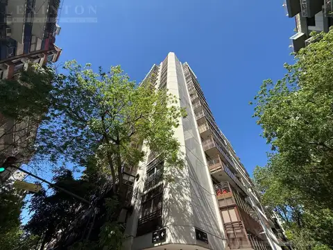 RECOLETA - FRENTE - LUZ - EDIFICIO en ESQUINA - VENTA DEPARTAMENTO 3 DORMITORIOS con COCHERA