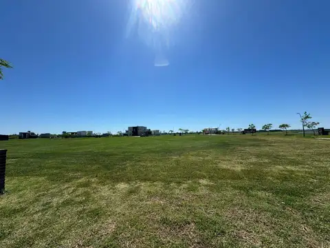 Lote en Venta - Puertos del Lago, Barrio Amarras