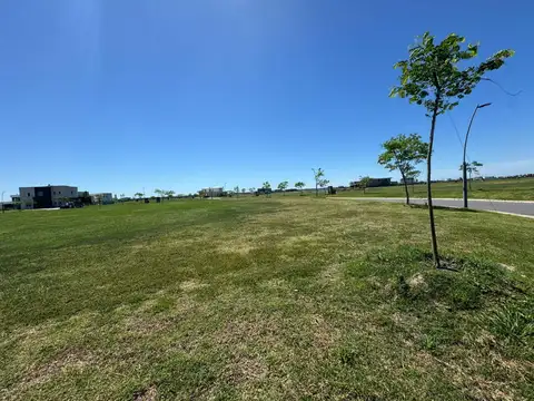 Lote en Venta - Puertos del Lago, Barrio Amarras