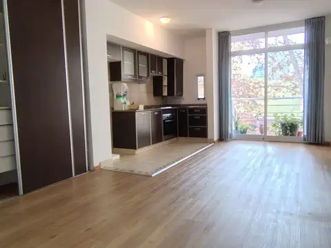 Departamento en Alquiler en Villa Urquiza, $ 600.000