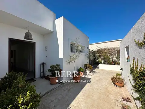 Casa alquiler temporal 5 ambientes en San Francisco Villanueva