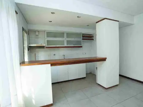 VENTA CASA 3 AMB MALVINAS ARGENTINAS