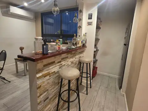PH 3 AMBIENTES EN ALQUILER CON TERRAZA Y PARRILLA EN EL CENTRO DE GENERAL SAN MARTÍN