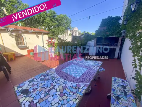 ¡¡ VENDIDO !! Hermoso PH de 4 ambientes con terraza y parril
