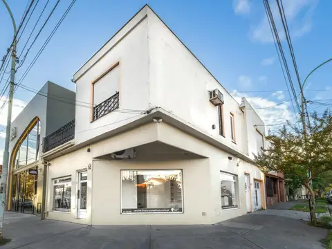 Local comercial en el entorno del barrio Chauvin