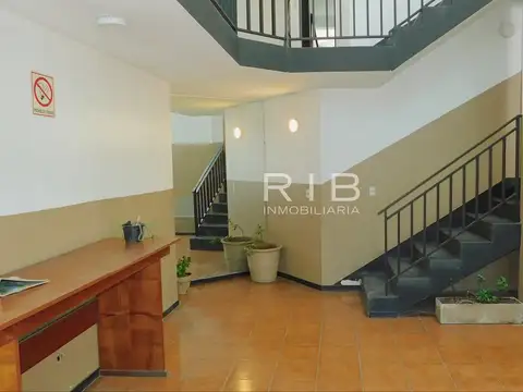 Oficina en Venta con 3 cocheras